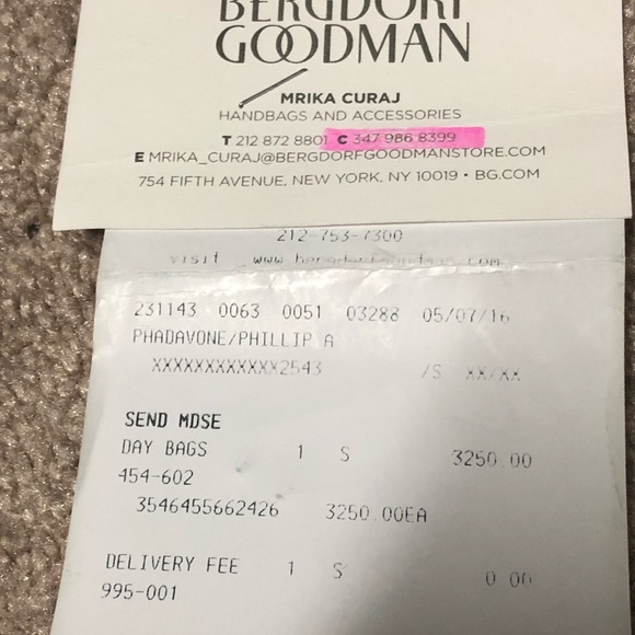 !!SOLD!! CELINE Navy Croc Embossed Phantom - Picture 7 of 8